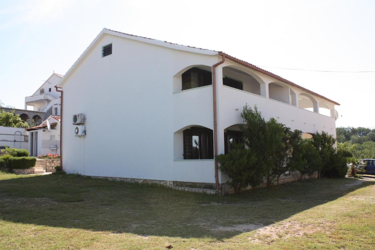 Apartments For Families With Children Lopar, Rab - 10402 מראה חיצוני תמונה