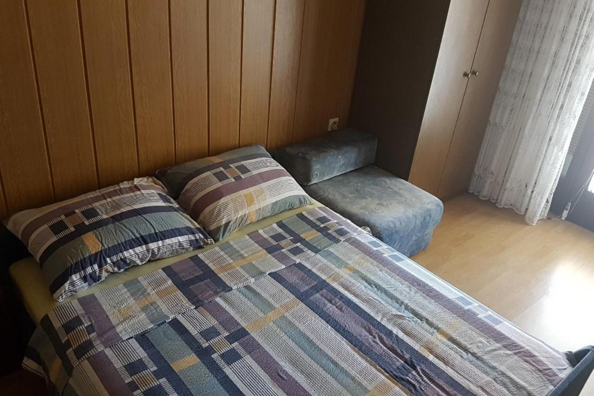 Apartments For Families With Children Lopar, Rab - 10402 מראה חיצוני תמונה