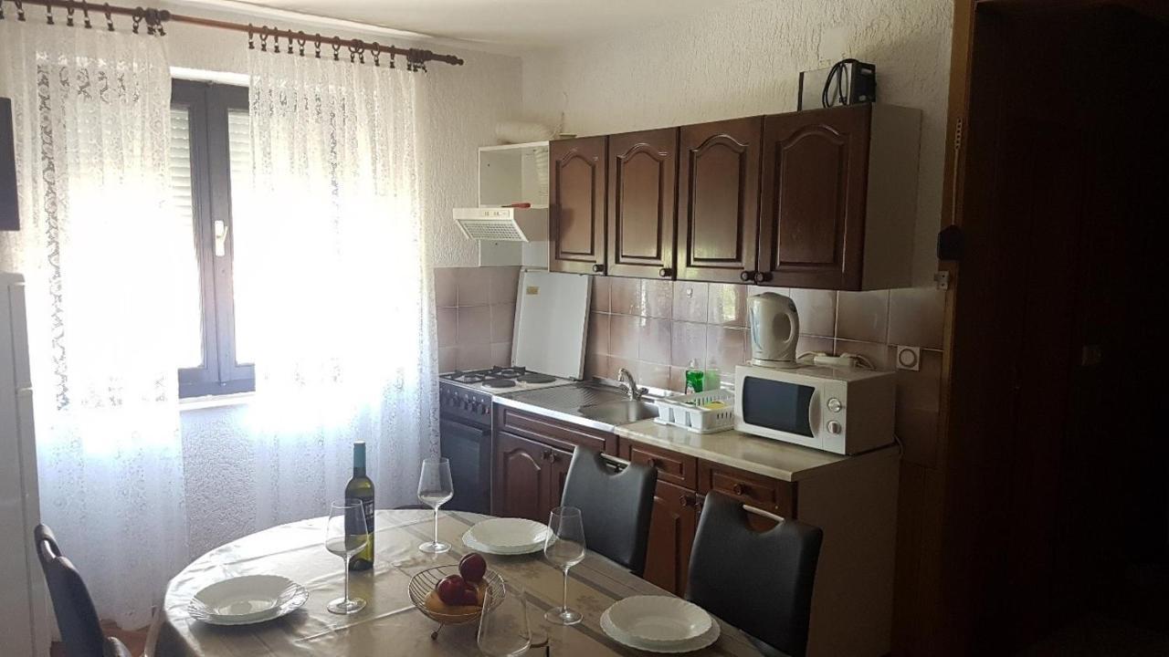 Apartments For Families With Children Lopar, Rab - 10402 מראה חיצוני תמונה