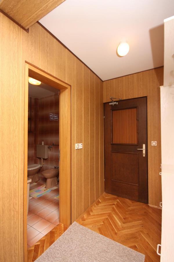 Apartments For Families With Children Lopar, Rab - 10402 מראה חיצוני תמונה